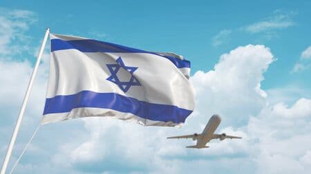 icon for Israel closes its airspace by...?