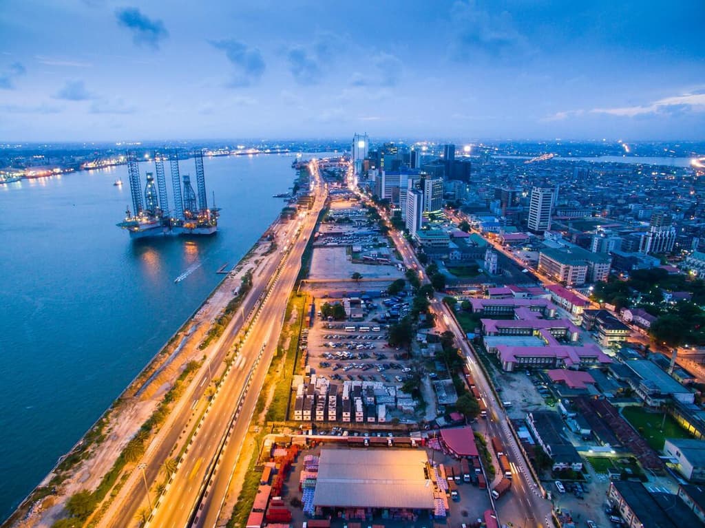 ¿La temperatura más alta en Lagos el 1 de mayo? card icon