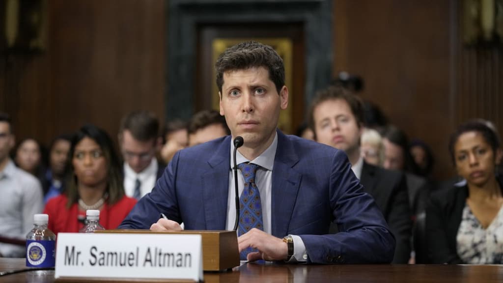 U.S. enacts AI safety bill before 2027?