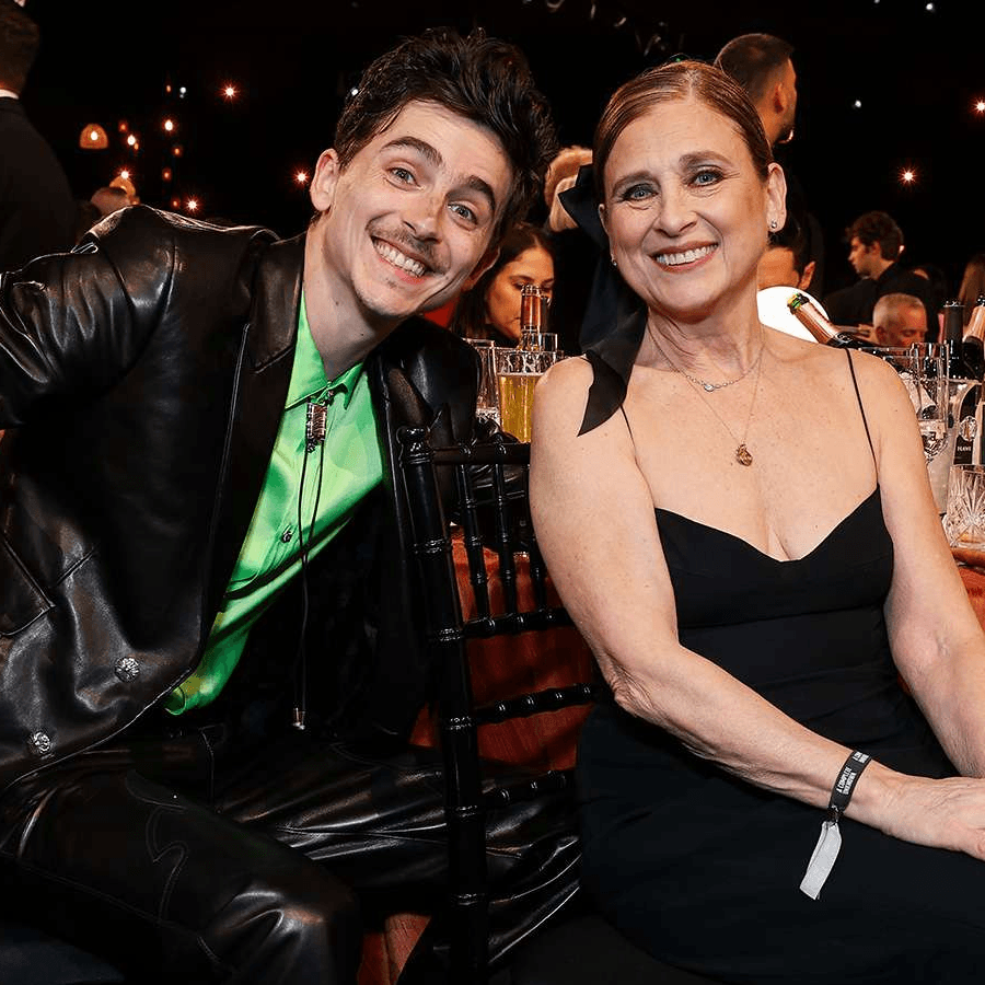 icon for Will Timothée Chalamet bring his mom to the Oscars?
