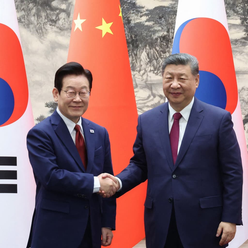 icon for Xi meets with Korean leader Lee Jae-Myung by...?